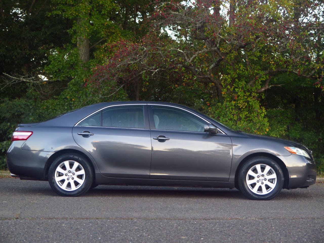 Used 2007 Toyota Camry Hybrid FWD image 5