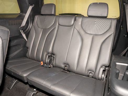 Used 2024 Hyundai Palisade Calligraphy image 10