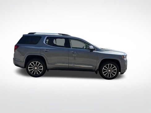 Used 2020 GMC Acadia Denali w/ Denali Ultimate Package AWD/4WD image 7