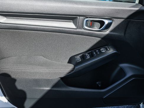 Used 2024 Honda Civic Sport image 27