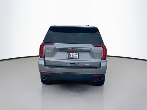 Used 2023 GMC Yukon AT4 w/ Technology Package image 6