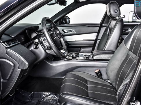 Used 2020 Land Rover Range Rover Velar R-Dynamic S image 16