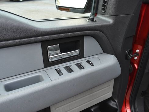 Used 2013 Ford F150 XLT w/ XLT Chrome Pkg image 15