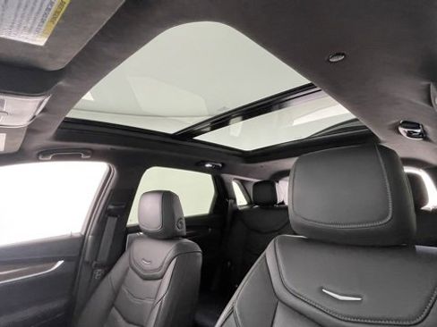 Used 2023 Cadillac XT5 Sportv image 44