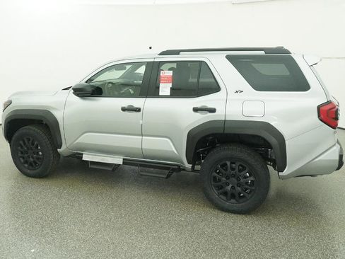 New 2026 Toyota 4Runner SR5 image 7