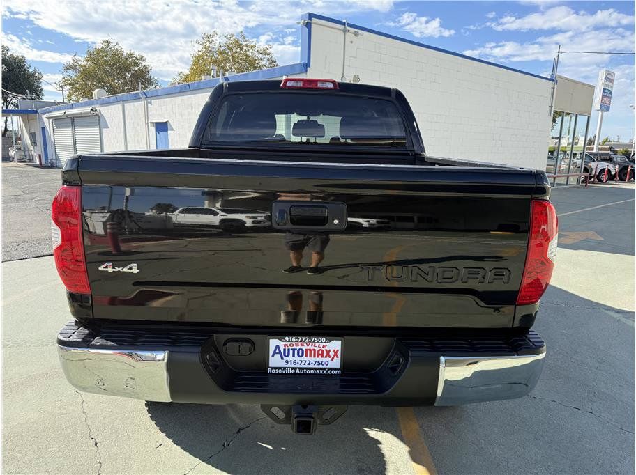 Used 2017 Toyota Tundra SR5 AWD/4WD image 7