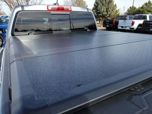 Used 2024 GMC Canyon AT4X image 12