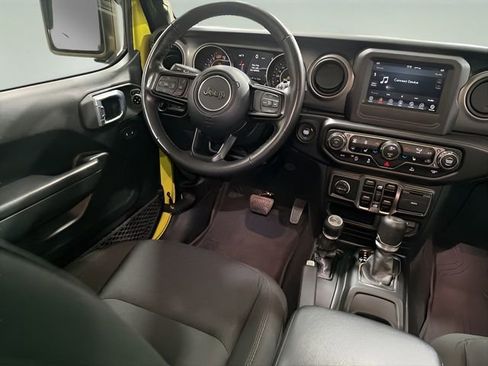 Used 2023 Jeep Wrangler Willys image 25