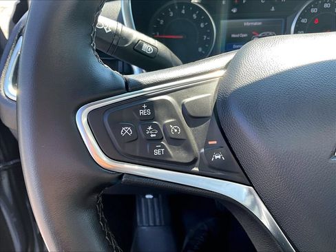 Used 2024 Chevrolet Equinox LT AWD/4WD image 24