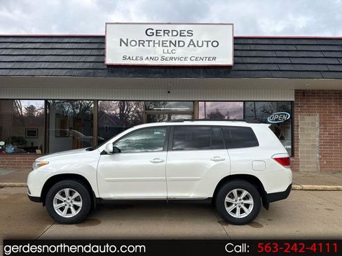 Used 2011 Toyota Highlander 2WD image 1
