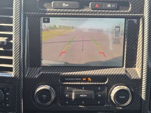 Used 2018 Ford F150 XLT w/ Equipment Group 302A Luxury AWD/4WD image 27