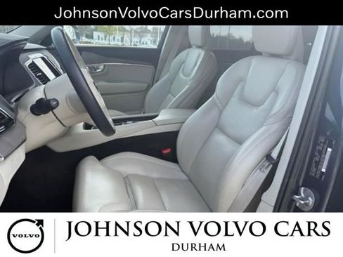 Used 2023 Volvo XC90 B6 Ultimate w/ Protection Package Premier image 7
