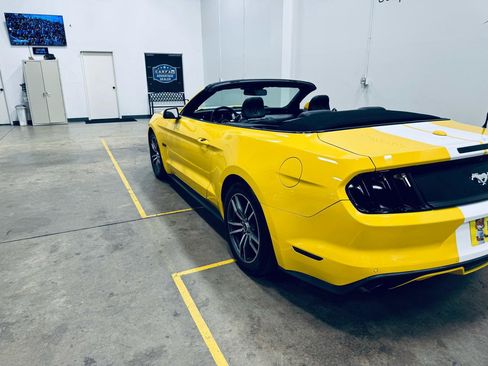 Used 2015 Ford Mustang Premium w/ Equipment Group 201A image 22