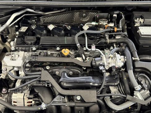 Certified 2025 Toyota Corolla LE image 31