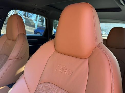 Used 2024 Audi RS 6 performance image 28