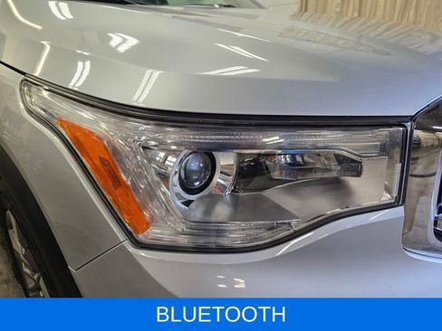 Used 2019 GMC Acadia SLT image 5