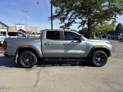 Used 2023 GMC Canyon Elevation w/ Elevation Premium Package AWD/4WD image 8