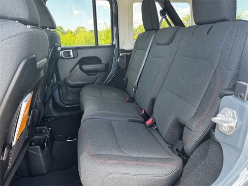 Certified 2024 Jeep Wrangler Unlimited Rubicon image 19