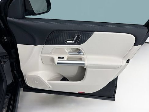 Certified 2026 Mercedes-Benz GLA 250 image 23