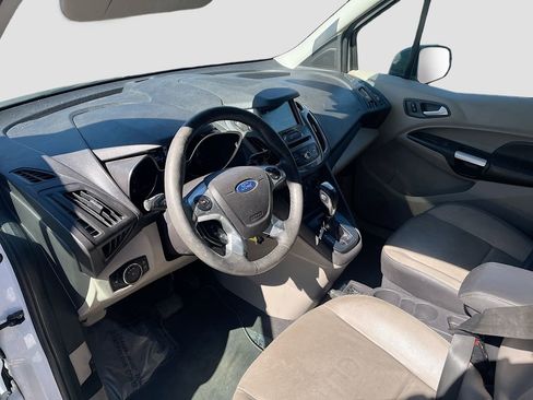 Used 2015 Ford Transit Connect XLT image 9