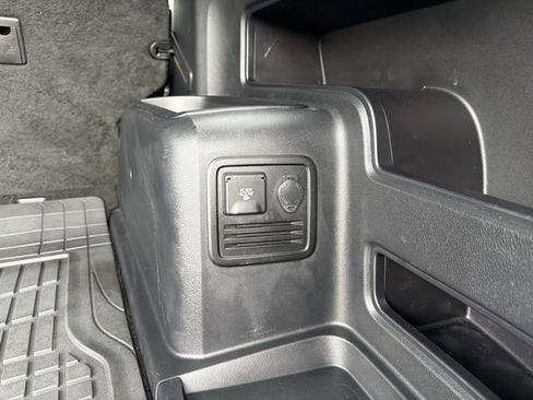 Used 2020 Toyota 4Runner TRD Off-Road Premium AWD/4WD image 12