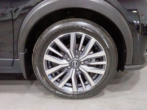 Used 2023 Nissan Kicks SV FWD image 31