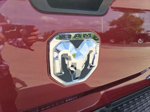 Used 2024 RAM 2500 Big Horn AWD/4WD image 10
