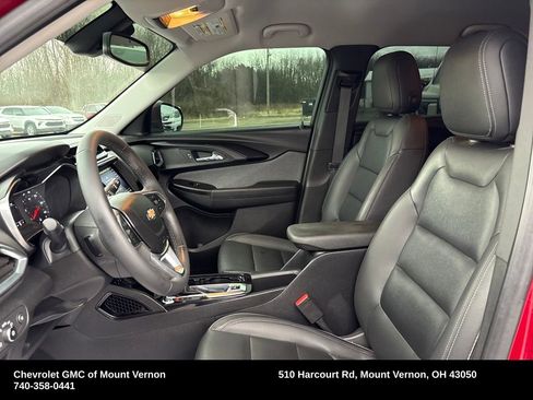 Used 2021 Chevrolet TrailBlazer LT w/ Premium Seating Package image 11