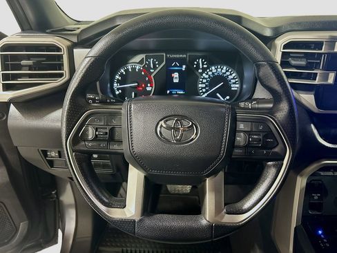 Used 2025 Toyota Tundra SR5 AWD/4WD image 9