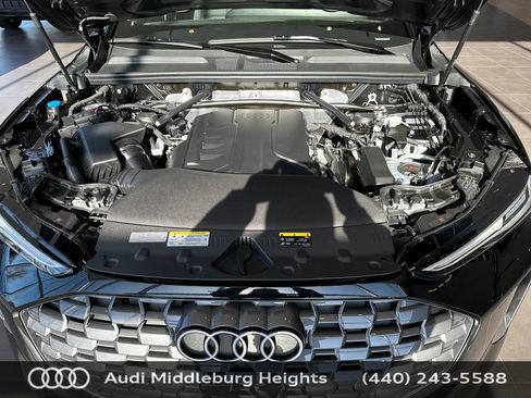New 2025 Audi Q5 Premium Plus image 24