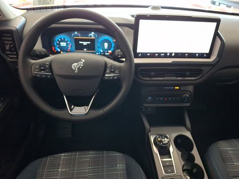 New 2025 Ford Bronco Sport Heritage w/ Convenience Package image 8