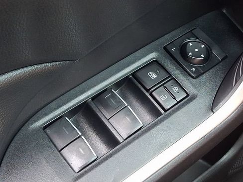 Used 2024 Toyota RAV4 XLE AWD/4WD image 21