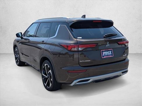 Used 2023 Mitsubishi Outlander SEL AWD/4WD image 8