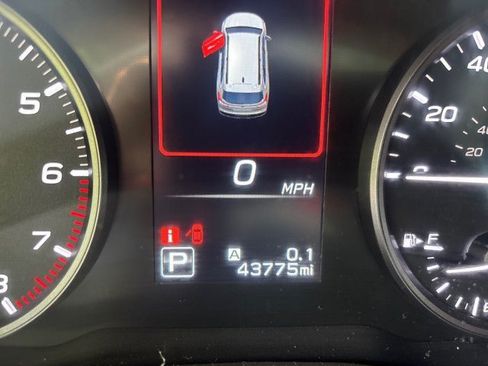 Used 2023 Subaru Ascent Onyx Edition AWD/4WD image 12