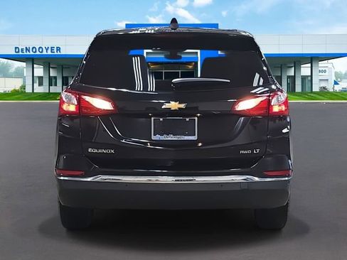 Used 2018 Chevrolet Equinox LT image 8