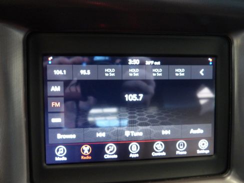 Used 2021 Dodge Charger SXT w/ Leather Interior Group image 34