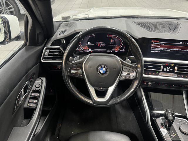 Used 2019 BMW 330i xDrive Sedan w/ Convenience Package AWD/4WD image 15