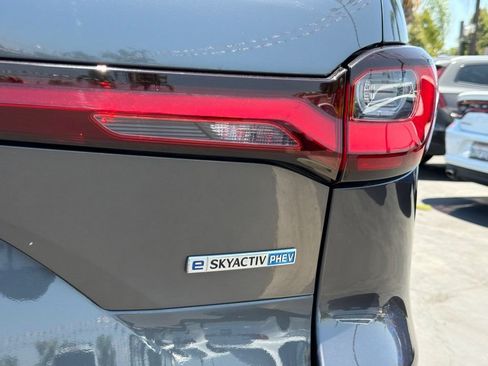 Used 2024 MAZDA CX-90 Plug-In Hybrid w/ Preferred AWD/4WD image 15