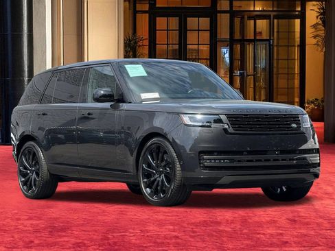 Used 2024 Land Rover Range Rover Long Wheelbase Autobiography AWD/4WD image 4