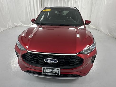 Used 2024 Ford Escape ST-Line Elite w/ Premium Technology Package image 8