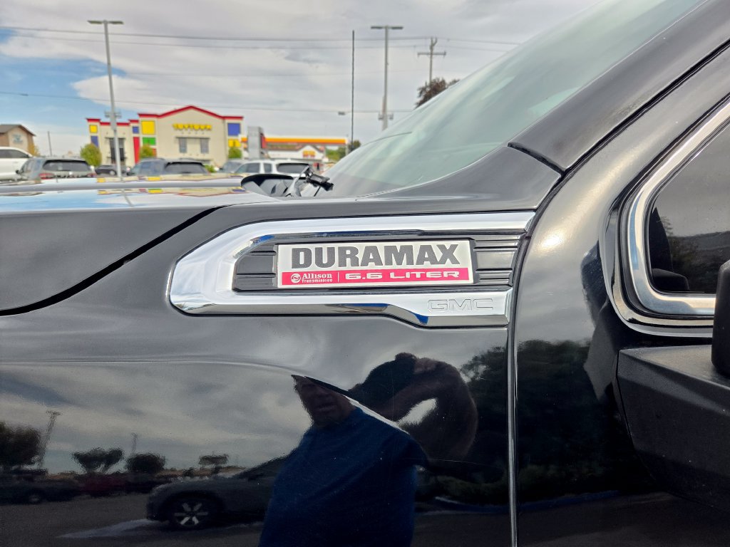 Used 2020 GMC Sierra 2500 Denali w/ Denali Ultimate Package AWD/4WD image 18