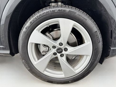 Used 2025 Audi Q5 Premium Plus image 32