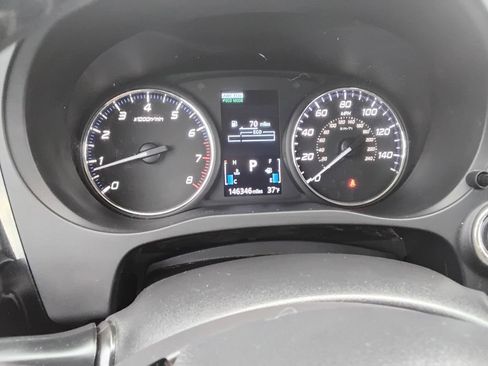 Used 2019 Mitsubishi Outlander SE image 13