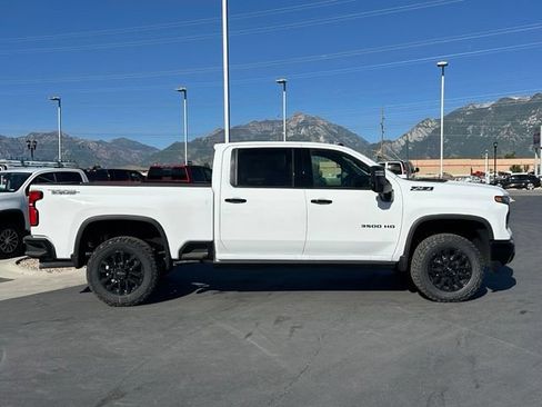 New 2026 Chevrolet Silverado 3500 LTZ w/ LTZ Plus Package AWD/4WD image 8