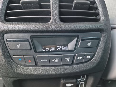 Used 2022 Honda Passport Elite image 27