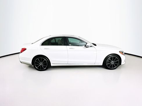 Used 2021 Mercedes-Benz C 300 Sedan image 10