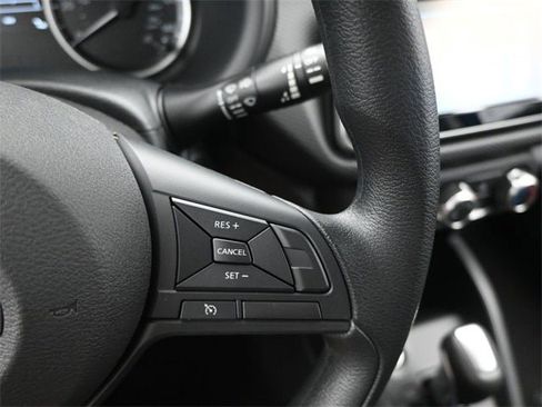 New 2025 Nissan Kicks Play S image 17