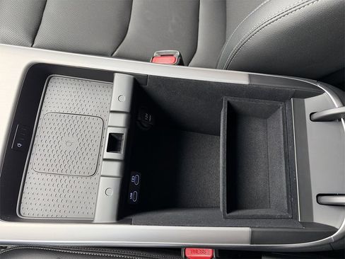 New 2026 Genesis GV70 2.5T Select image 23