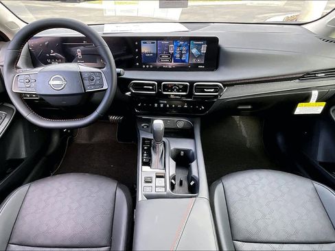 New 2026 Nissan Sentra SR image 5