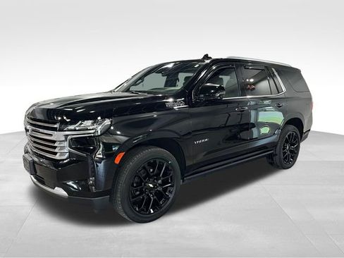 Used 2022 Chevrolet Tahoe High Country AWD/4WD image 3
